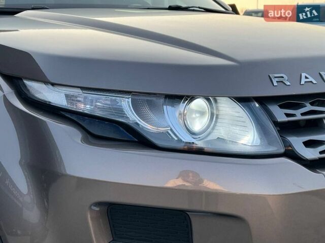 Коричневый Ленд Ровер Рендж Ровер Эвок, объемом двигателя 2.2 л и пробегом 88 тыс. км за 17590 $, фото 15 на Automoto.ua