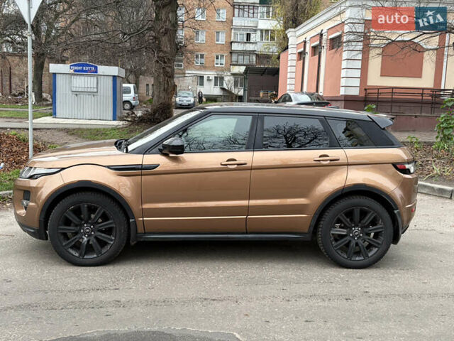 Коричневий Ленд Ровер Рендж Ровер Евок, об'ємом двигуна 2.18 л та пробігом 240 тис. км за 17500 $, фото 2 на Automoto.ua