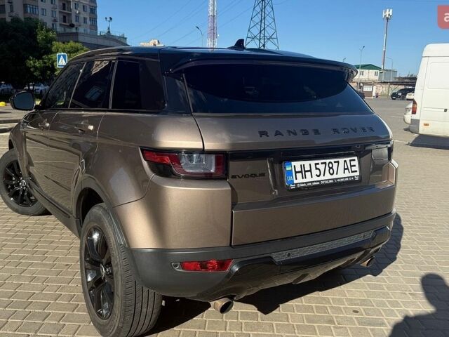 Коричневий Ленд Ровер Рендж Ровер Евок, об'ємом двигуна 2 л та пробігом 153 тис. км за 17000 $, фото 4 на Automoto.ua