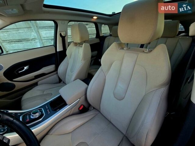 Коричневый Ленд Ровер Рендж Ровер Эвок, объемом двигателя 2 л и пробегом 158 тыс. км за 17950 $, фото 56 на Automoto.ua