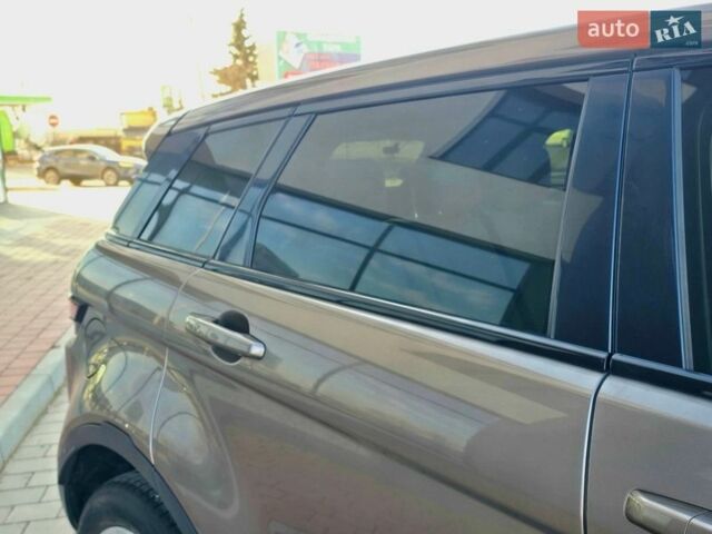 Коричневый Ленд Ровер Рендж Ровер Эвок, объемом двигателя 2 л и пробегом 158 тыс. км за 17950 $, фото 27 на Automoto.ua