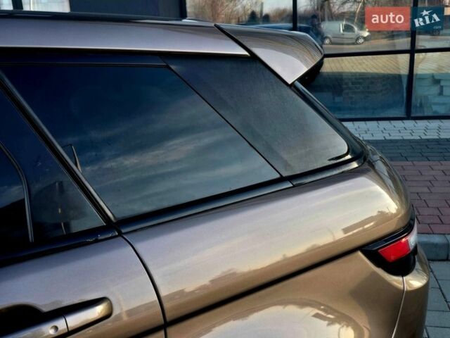 Коричневый Ленд Ровер Рендж Ровер Эвок, объемом двигателя 2 л и пробегом 158 тыс. км за 17950 $, фото 18 на Automoto.ua