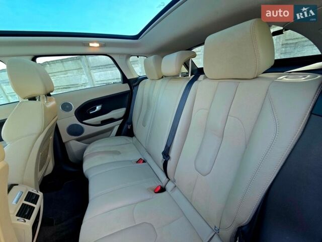 Коричневый Ленд Ровер Рендж Ровер Эвок, объемом двигателя 2 л и пробегом 158 тыс. км за 17950 $, фото 49 на Automoto.ua