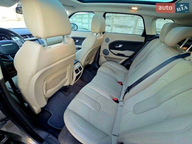 Коричневый Ленд Ровер Рендж Ровер Эвок, объемом двигателя 2 л и пробегом 158 тыс. км за 17950 $, фото 50 на Automoto.ua