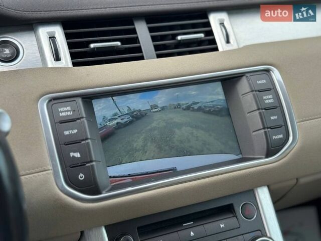 Коричневый Ленд Ровер Рендж Ровер Эвок, объемом двигателя 2 л и пробегом 183 тыс. км за 9900 $, фото 18 на Automoto.ua