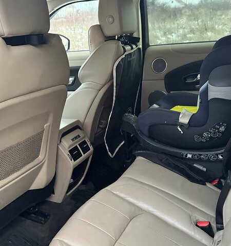 Коричневый Ленд Ровер Рендж Ровер Эвок, объемом двигателя 2.18 л и пробегом 197 тыс. км за 23500 $, фото 6 на Automoto.ua