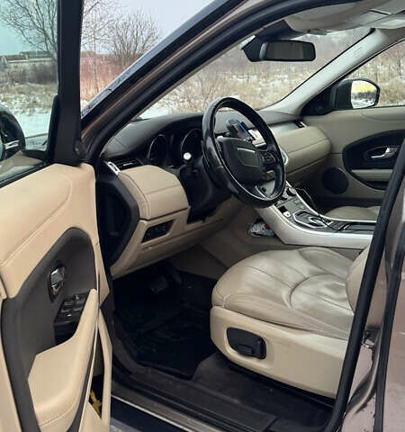 Коричневый Ленд Ровер Рендж Ровер Эвок, объемом двигателя 2.18 л и пробегом 197 тыс. км за 23500 $, фото 9 на Automoto.ua