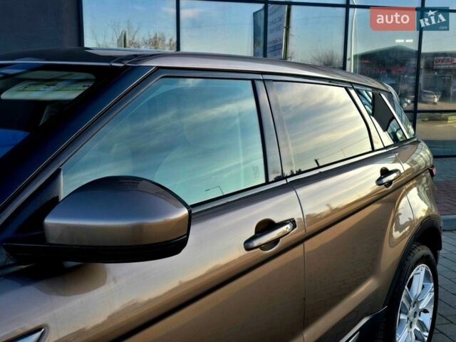 Коричневый Ленд Ровер Рендж Ровер Эвок, объемом двигателя 2 л и пробегом 158 тыс. км за 17950 $, фото 14 на Automoto.ua