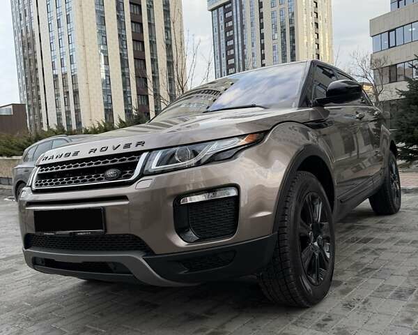 Коричневый Ленд Ровер Рендж Ровер Эвок, объемом двигателя 2 л и пробегом 96 тыс. км за 21000 $, фото 29 на Automoto.ua