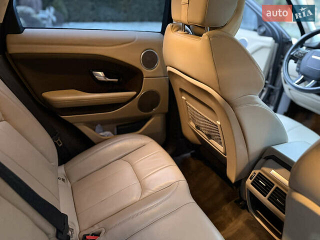 Коричневий Ленд Ровер Рендж Ровер Евок, об'ємом двигуна 2.2 л та пробігом 115 тис. км за 21900 $, фото 26 на Automoto.ua