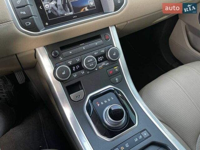 Коричневый Ленд Ровер Рендж Ровер Эвок, объемом двигателя 2 л и пробегом 160 тыс. км за 19500 $, фото 13 на Automoto.ua