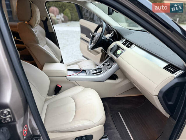 Коричневий Ленд Ровер Рендж Ровер Евок, об'ємом двигуна 2.18 л та пробігом 115 тис. км за 23900 $, фото 22 на Automoto.ua