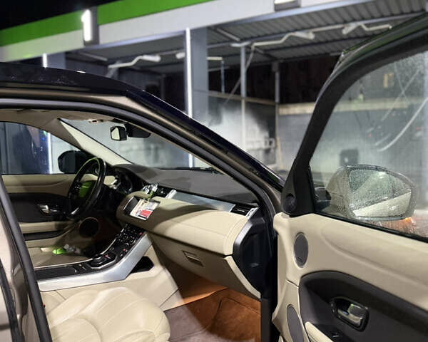 Коричневий Ленд Ровер Рендж Ровер Евок, об'ємом двигуна 2 л та пробігом 99 тис. км за 29000 $, фото 10 на Automoto.ua