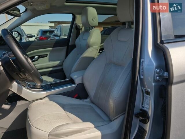 Коричневий Ленд Ровер Рендж Ровер Евок, об'ємом двигуна 2 л та пробігом 132 тис. км за 13100 $, фото 16 на Automoto.ua