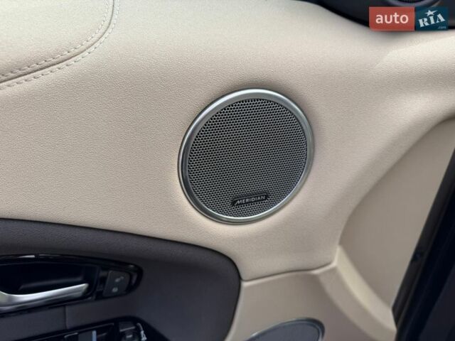 Коричневий Ленд Ровер Рендж Ровер Евок, об'ємом двигуна 2 л та пробігом 142 тис. км за 19000 $, фото 15 на Automoto.ua