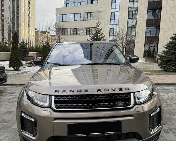 Коричневый Ленд Ровер Рендж Ровер Эвок, объемом двигателя 2 л и пробегом 96 тыс. км за 21000 $, фото 5 на Automoto.ua