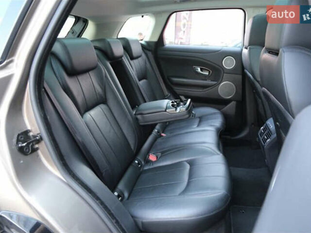 Коричневий Ленд Ровер Рендж Ровер Евок, об'ємом двигуна 2.18 л та пробігом 78 тис. км за 24500 $, фото 3 на Automoto.ua