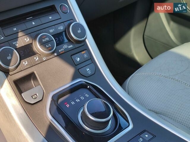Коричневий Ленд Ровер Рендж Ровер Евок, об'ємом двигуна 2 л та пробігом 132 тис. км за 13100 $, фото 17 на Automoto.ua