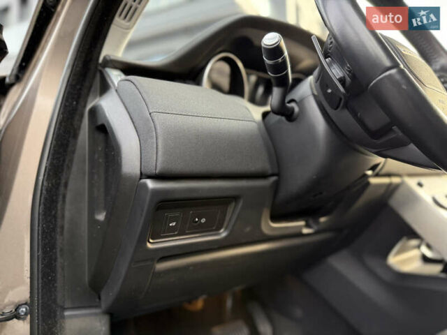Коричневый Ленд Ровер Рендж Ровер Эвок, объемом двигателя 2 л и пробегом 66 тыс. км за 22900 $, фото 28 на Automoto.ua