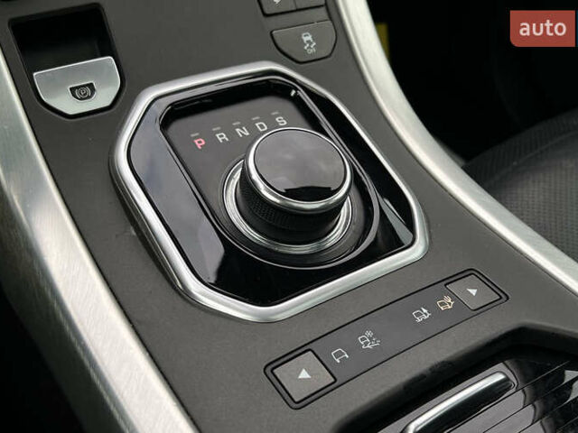 Ленд Ровер Рендж Ровер Евок 2017 у Львові на Automoto.ua Коричневий Ленд Ровер Рендж Ровер Евок, об'ємом двигуна 2 л та пробігом 66 тис. км за 23300 $, фото 12 на Automoto.ua