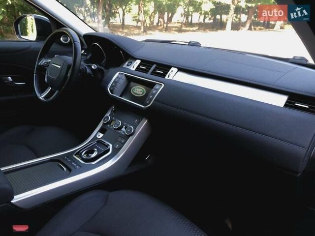 Ленд Ровер Рендж Ровер Эвок 2017 в Одессе на Automoto.ua Коричневый Ленд Ровер Рендж Ровер Эвок, объемом двигателя 2 л и пробегом 150 тыс. км за 22000 $, фото 8 на Automoto.ua