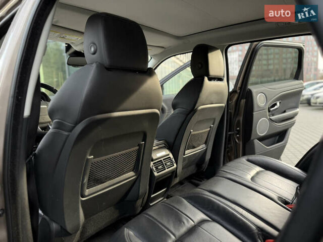 Коричневый Ленд Ровер Рендж Ровер Эвок, объемом двигателя 2 л и пробегом 66 тыс. км за 22900 $, фото 44 на Automoto.ua