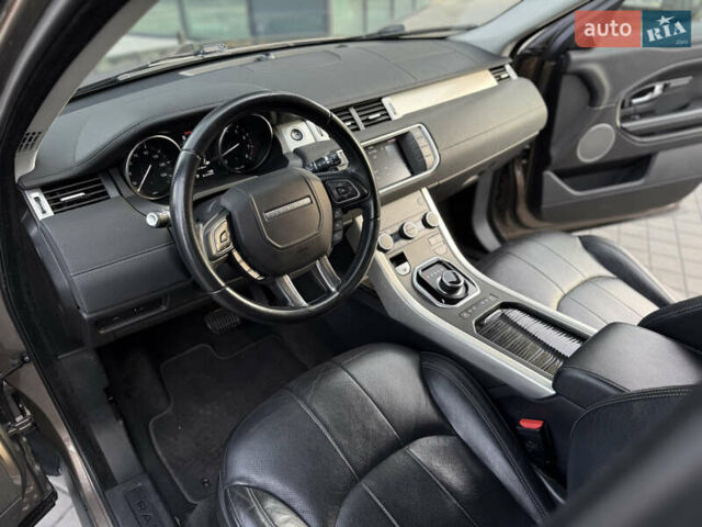 Коричневый Ленд Ровер Рендж Ровер Эвок, объемом двигателя 2 л и пробегом 66 тыс. км за 22900 $, фото 31 на Automoto.ua