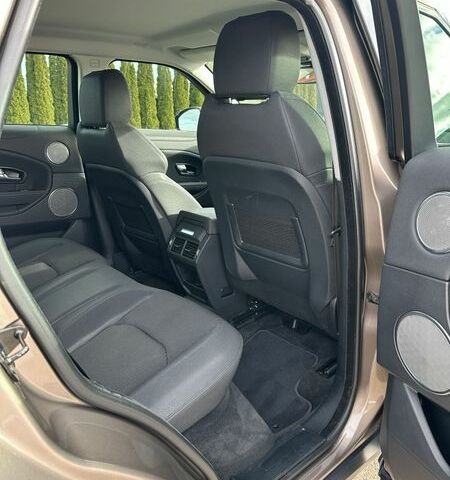 Коричневый Ленд Ровер Рендж Ровер Эвок, объемом двигателя 2 л и пробегом 112 тыс. км за 22400 $, фото 26 на Automoto.ua