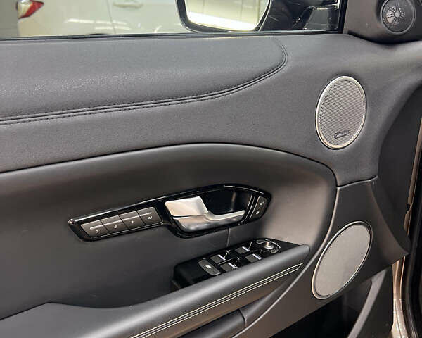 Коричневий Ленд Ровер Рендж Ровер Евок, об'ємом двигуна 2 л та пробігом 127 тис. км за 24600 $, фото 6 на Automoto.ua