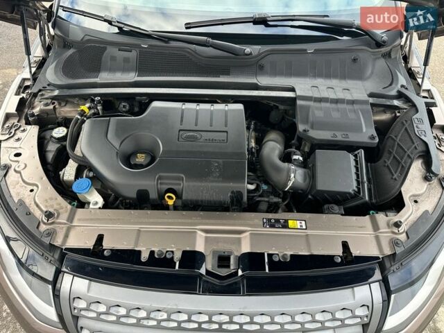 Коричневый Ленд Ровер Рендж Ровер Эвок, объемом двигателя 2 л и пробегом 112 тыс. км за 22400 $, фото 35 на Automoto.ua