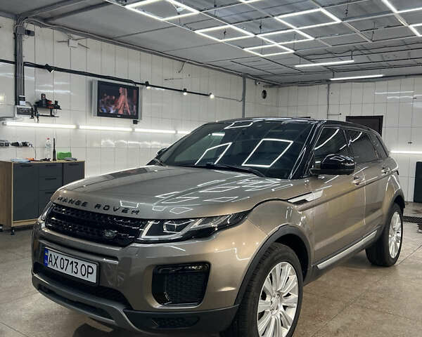 Коричневий Ленд Ровер Рендж Ровер Евок, об'ємом двигуна 2 л та пробігом 127 тис. км за 24600 $, фото 1 на Automoto.ua