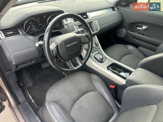Коричневый Ленд Ровер Рендж Ровер Эвок, объемом двигателя 2 л и пробегом 112 тыс. км за 22400 $, фото 12 на Automoto.ua