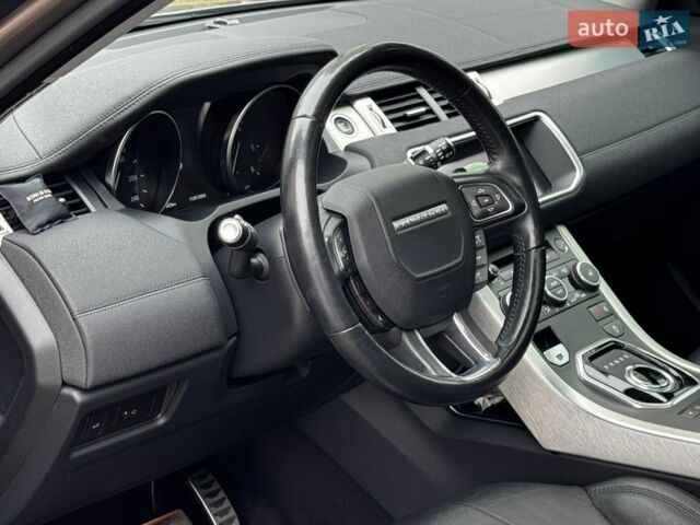 Коричневий Ленд Ровер Рендж Ровер Евок, об'ємом двигуна 2 л та пробігом 102 тис. км за 25000 $, фото 18 на Automoto.ua