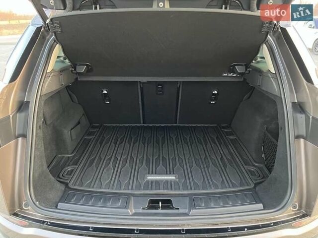 Коричневый Ленд Ровер Рендж Ровер Эвок, объемом двигателя 2 л и пробегом 99 тыс. км за 34500 $, фото 23 на Automoto.ua