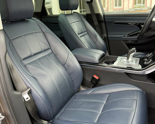 Коричневий Ленд Ровер Рендж Ровер Евок, об'ємом двигуна 2 л та пробігом 50 тис. км за 38000 $, фото 45 на Automoto.ua