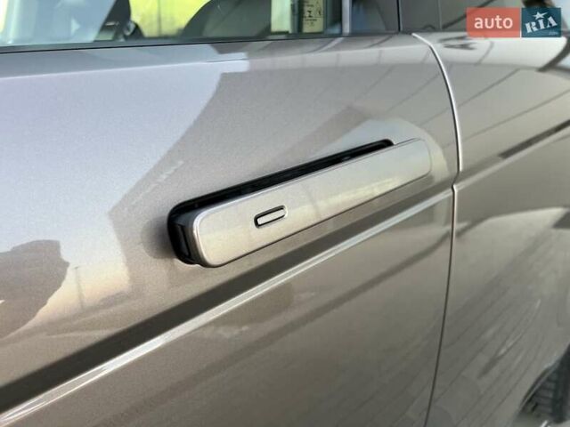 Коричневый Ленд Ровер Рендж Ровер Эвок, объемом двигателя 2 л и пробегом 99 тыс. км за 34500 $, фото 29 на Automoto.ua