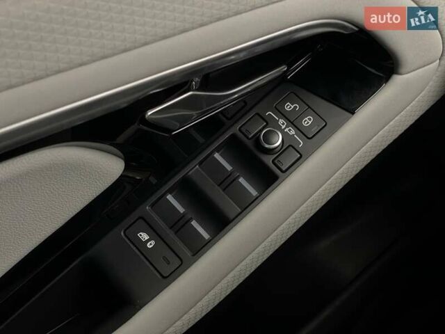 Коричневый Ленд Ровер Рендж Ровер Эвок, объемом двигателя 2 л и пробегом 78 тыс. км за 32662 $, фото 12 на Automoto.ua