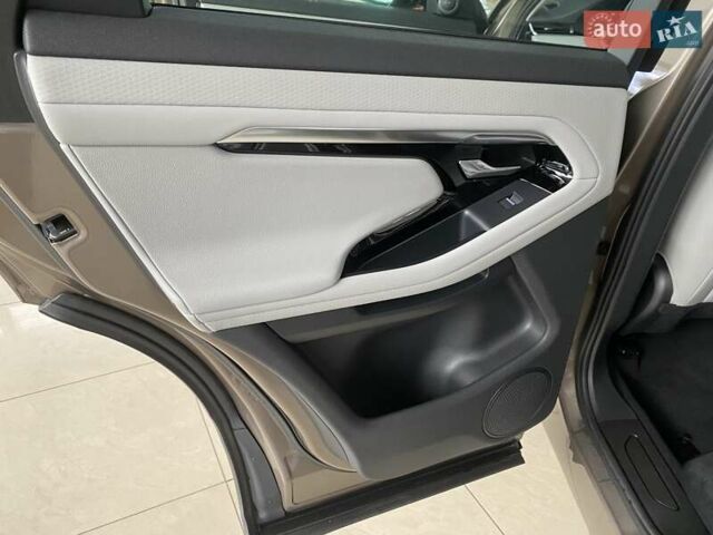 Коричневий Ленд Ровер Рендж Ровер Евок, об'ємом двигуна 2 л та пробігом 42 тис. км за 30900 $, фото 34 на Automoto.ua