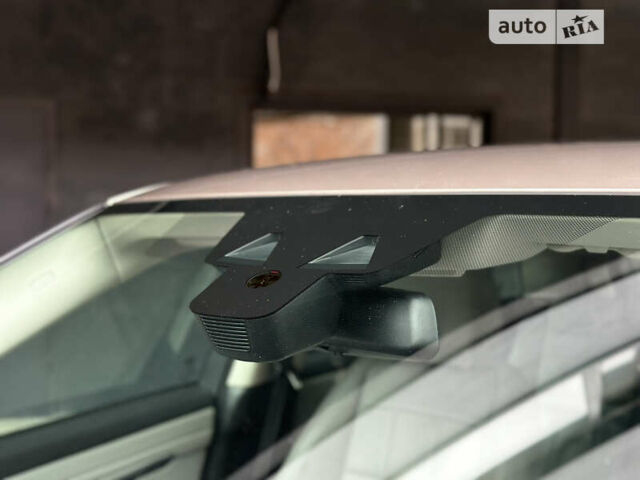 Коричневый Ленд Ровер Рендж Ровер Эвок, объемом двигателя 2 л и пробегом 82 тыс. км за 36990 $, фото 36 на Automoto.ua