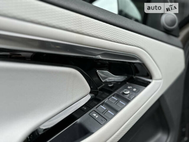 Коричневый Ленд Ровер Рендж Ровер Эвок, объемом двигателя 2 л и пробегом 82 тыс. км за 36990 $, фото 40 на Automoto.ua