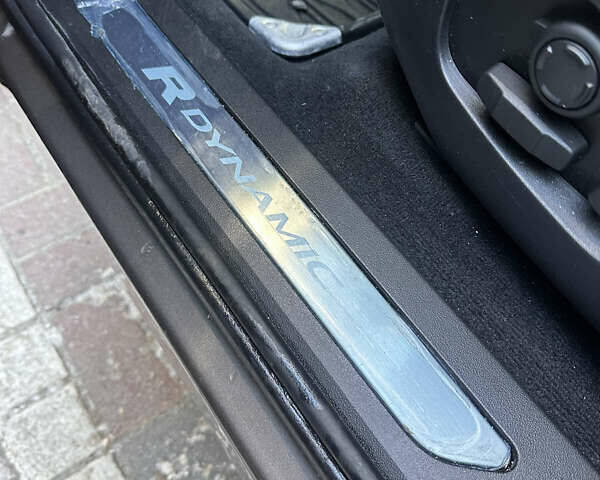 Коричневий Ленд Ровер Рендж Ровер Евок, об'ємом двигуна 2 л та пробігом 13 тис. км за 51000 $, фото 6 на Automoto.ua