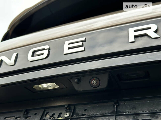 Коричневый Ленд Ровер Рендж Ровер Эвок, объемом двигателя 2 л и пробегом 82 тыс. км за 36990 $, фото 20 на Automoto.ua