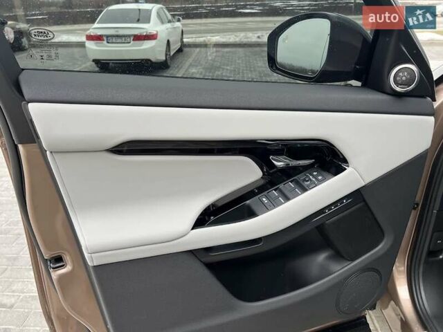 Коричневый Ленд Ровер Рендж Ровер Эвок, объемом двигателя 2 л и пробегом 15 тыс. км за 58800 $, фото 10 на Automoto.ua