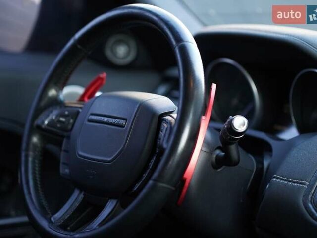 Красный Ленд Ровер Рендж Ровер Эвок, объемом двигателя 2 л и пробегом 146 тыс. км за 18500 $, фото 23 на Automoto.ua