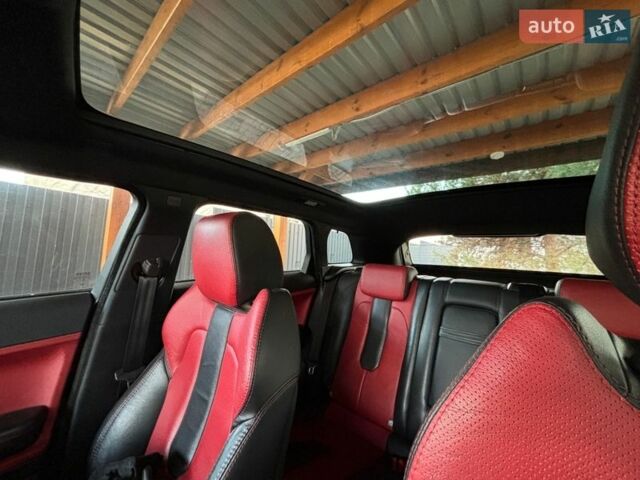 Червоний Ленд Ровер Рендж Ровер Евок, об'ємом двигуна 2 л та пробігом 133 тис. км за 20000 $, фото 3 на Automoto.ua