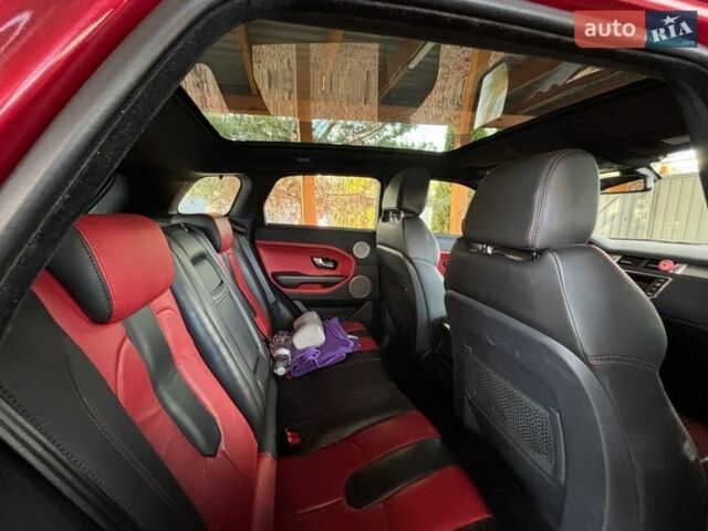 Червоний Ленд Ровер Рендж Ровер Евок, об'ємом двигуна 2 л та пробігом 133 тис. км за 20000 $, фото 17 на Automoto.ua