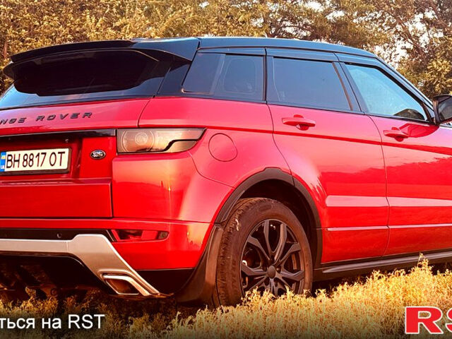 Красный Ленд Ровер Рендж Ровер Эвок, объемом двигателя 2.2 л и пробегом 143 тыс. км за 17999 $, фото 2 на Automoto.ua