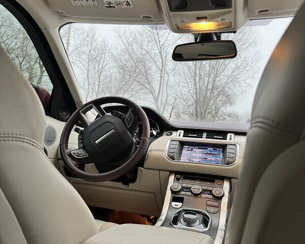 Красный Ленд Ровер Рендж Ровер Эвок, объемом двигателя 2 л и пробегом 210 тыс. км за 15000 $, фото 10 на Automoto.ua