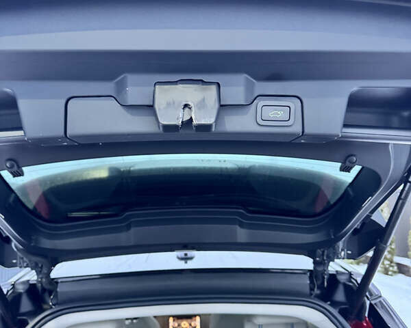 Красный Ленд Ровер Рендж Ровер Эвок, объемом двигателя 2 л и пробегом 210 тыс. км за 15000 $, фото 31 на Automoto.ua