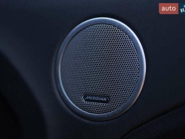 Красный Ленд Ровер Рендж Ровер Эвок, объемом двигателя 2 л и пробегом 146 тыс. км за 18500 $, фото 18 на Automoto.ua